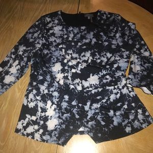 Vince Camuto blouse size M.